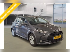 Toyota Yaris - 1.5 Hybrid Active, Camera Apk 03-2028 VERWACHT