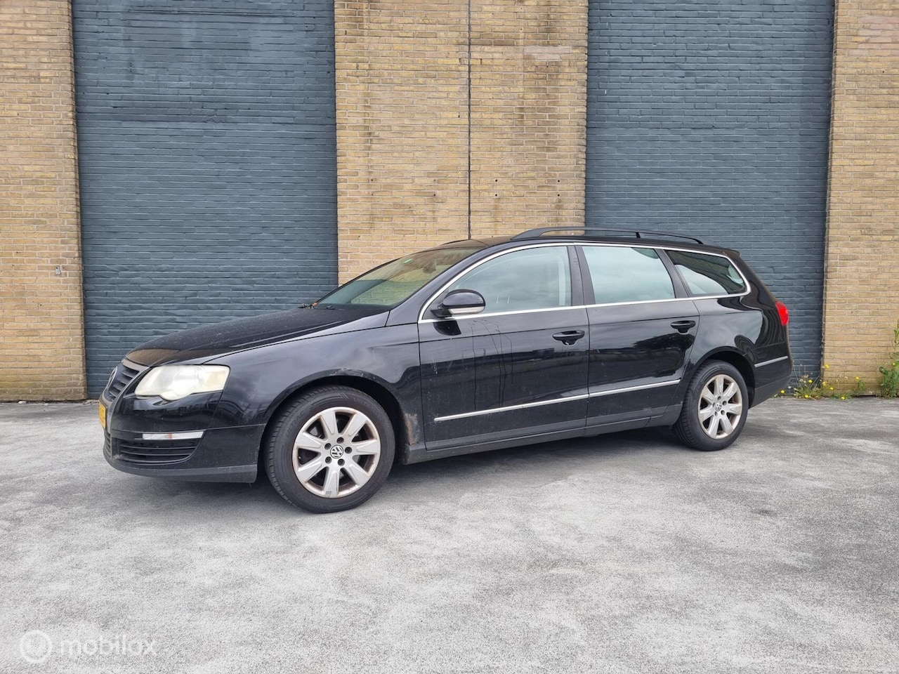 Volkswagen Passat Variant - 2.0 TDI Trendline 2.0 TDI Trendline - AutoWereld.nl