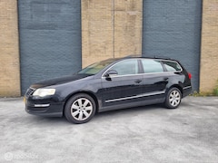 Volkswagen Passat Variant - 2.0 TDI Trendline