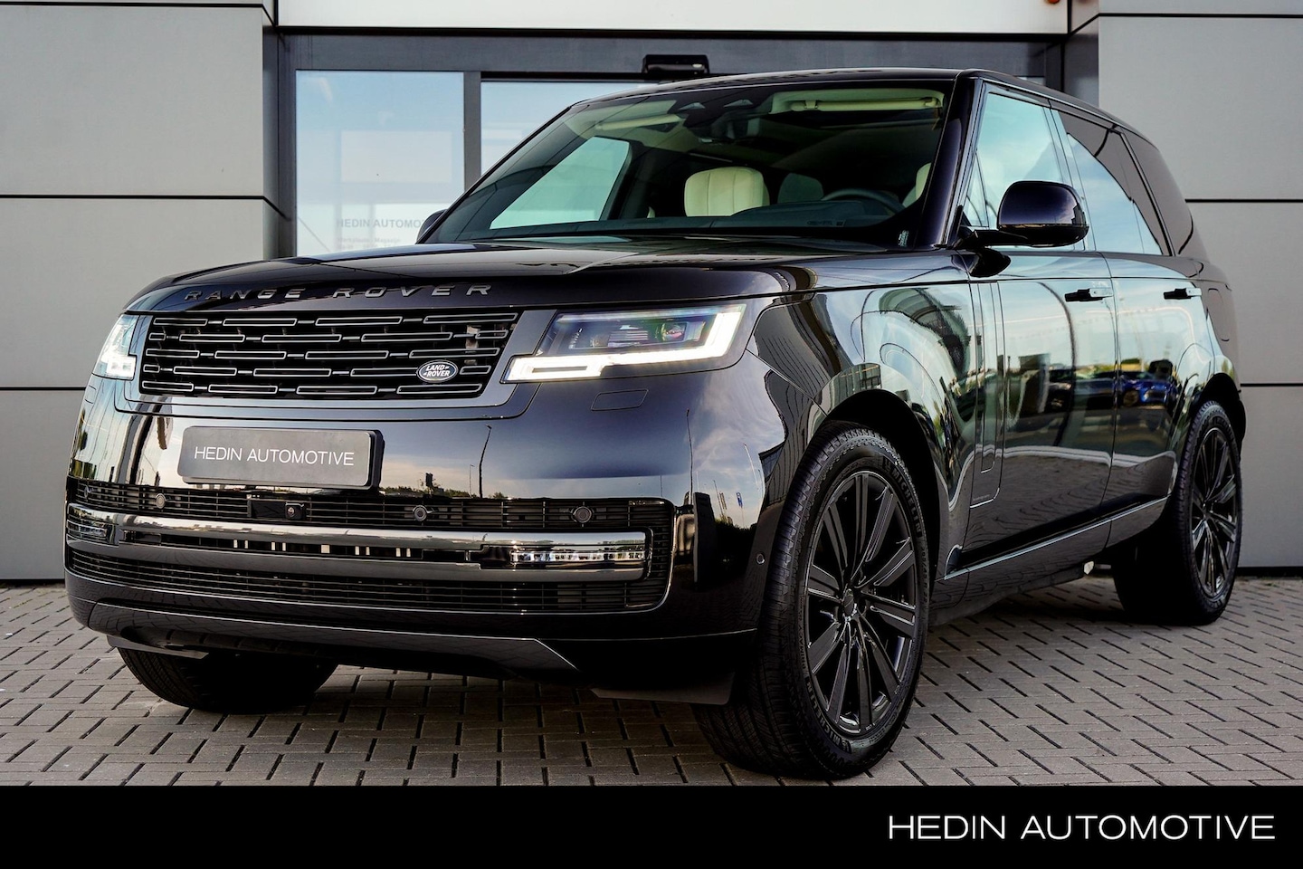 Land Rover Range Rover - P550e Autobiography PHEV P550e Autobiography PHEV - AutoWereld.nl