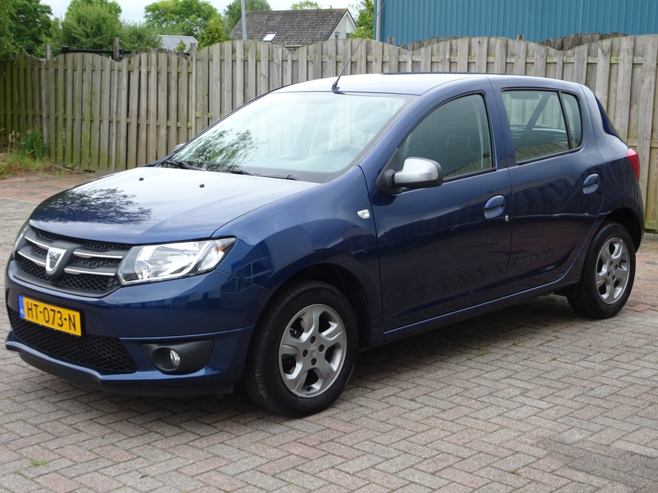 Dacia Sandero - 0.9 TCe 10th Anniversary Airco, licht metalen velgen, cruis controle, trekhaak, enz - AutoWereld.nl