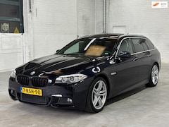 BMW 5-serie Touring - 520i | M Pakket | Panoramadak | Cruise Control