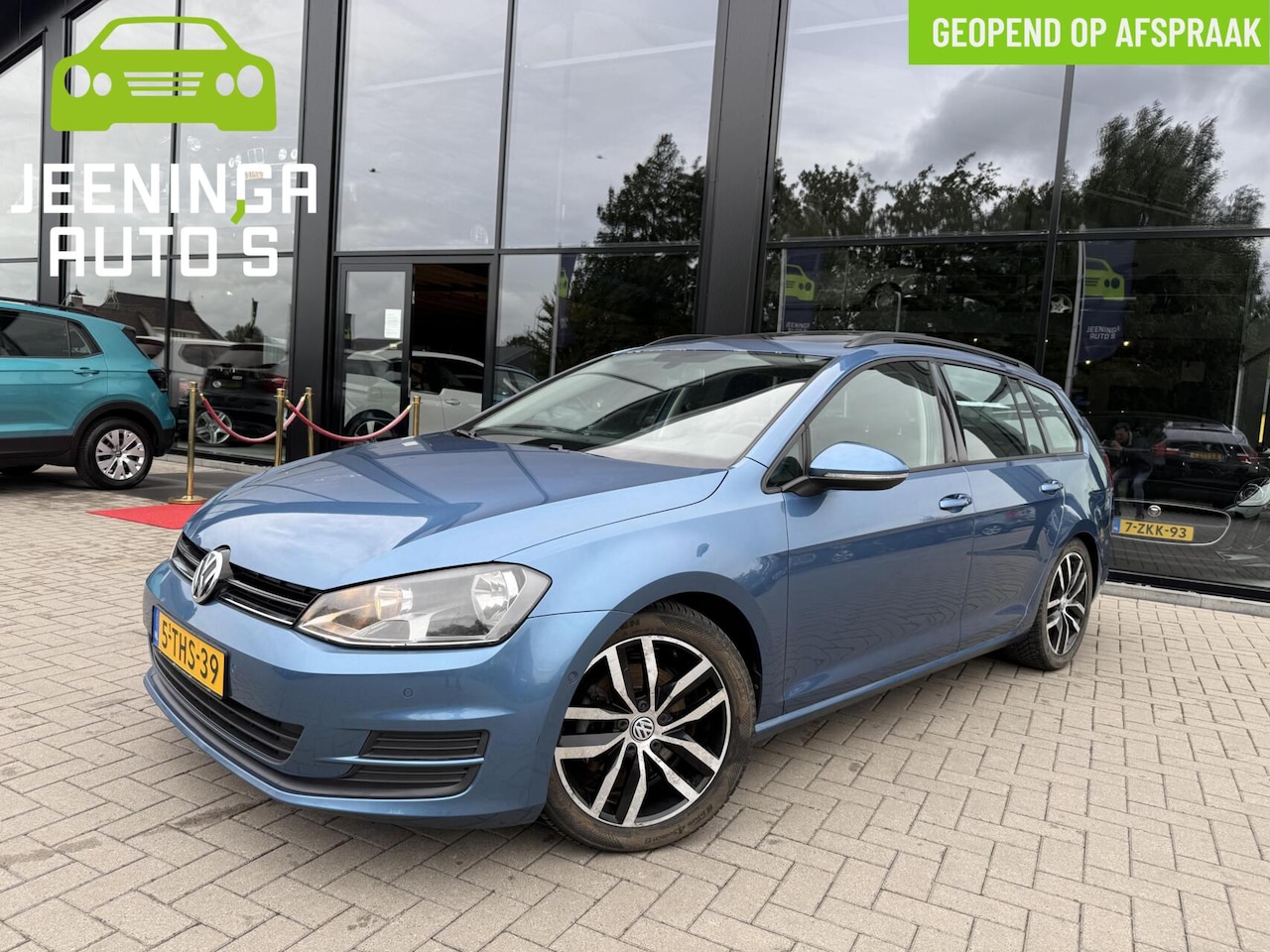 Volkswagen Golf Variant - 1.6 TDI Highline|Pano|Trekhaak - AutoWereld.nl