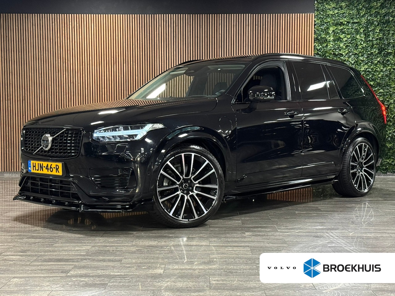 Volvo XC90 - T8 AWD Recharge Ultra Dark | Vol! | Bowers & Wilkins | Luchtvering | Stoelventilatie | Tre - AutoWereld.nl