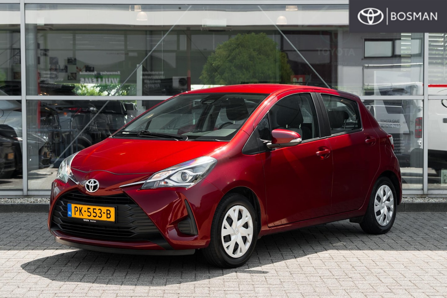 Toyota Yaris - 1.0 VVT-i Aspiration 1.0 VVT-i Aspiration - AutoWereld.nl