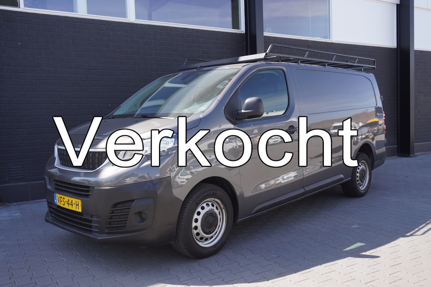 Peugeot Expert - 2.0 BlueHDI 180PK Automaat L3 EURO 6 - Airco - Cruise - PDC - € 15.950,- Excl. - AutoWereld.nl