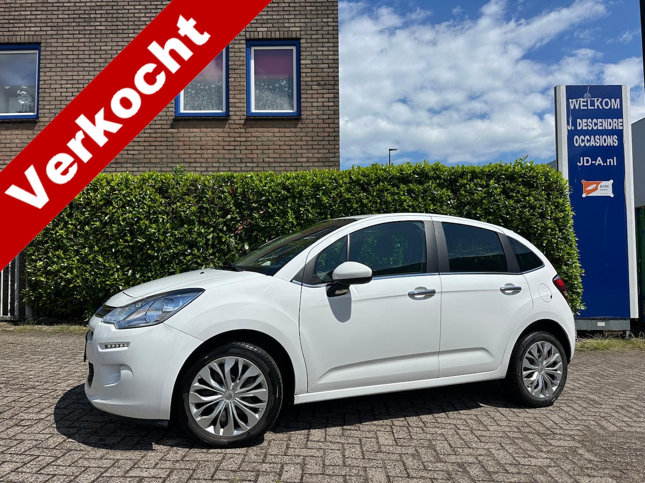 Citroën C3 - 1.2 PureTech Exclusive Climate C, Cruise C, Stoelverw, Camera!!!! - AutoWereld.nl