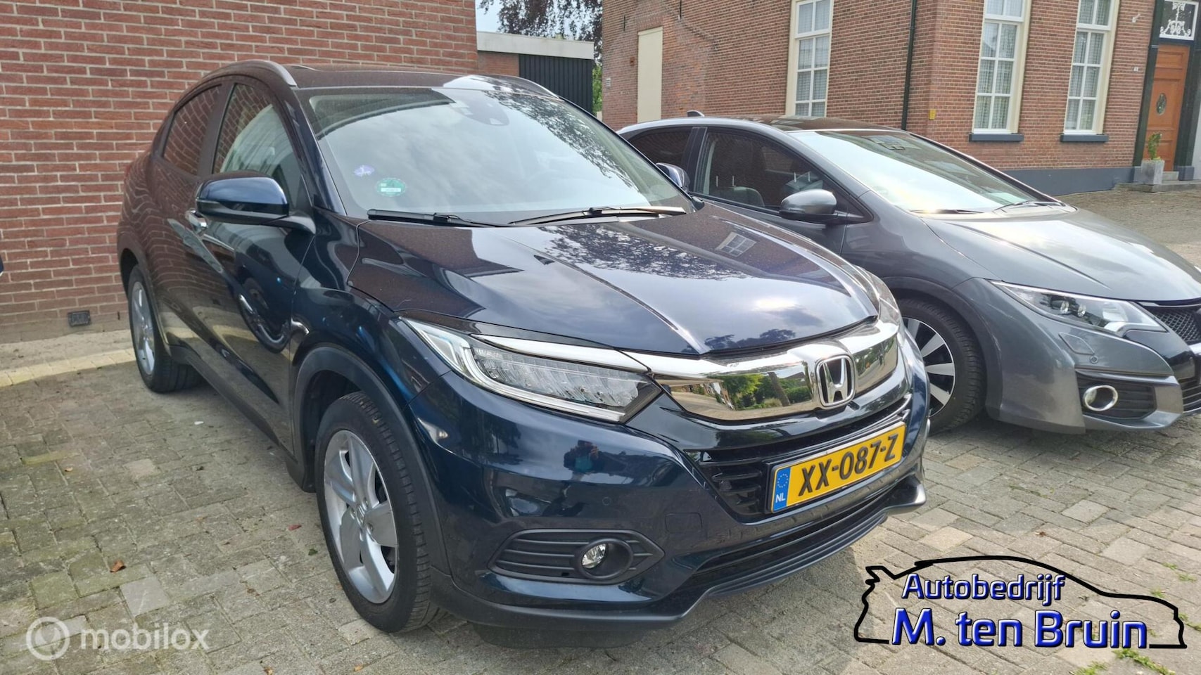 Honda HR-V - 1.5 i-VTEC Executive Facelift Midnight Blue, PANO DAK/ NAVI/DAB - AutoWereld.nl