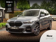 BMW X1 - xDrive20i M-Sport | Trekhk | HUD | H+K | 1e Eig. | Full Options