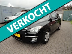 Hyundai i30 CW - 1.4i Blue Dynamic KM 260446 NAP AIRCO)