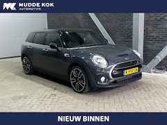 MINI Clubman - 2.0 Cooper S Chili Serious Business | Panoramadak | Trekhaak | Keyless | Stoelverwarming |