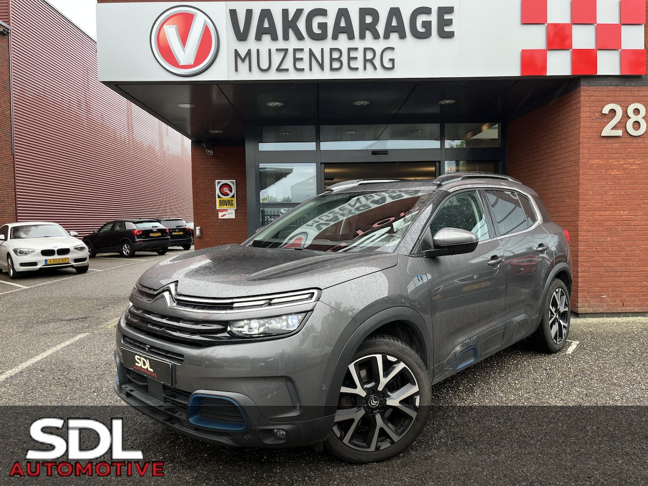 Citroën C5 Aircross - 1.6 Plug-in Hybrid 225 Shine // SCHUIF-KANTELDAK // LEDER+ELEK. STOEL // ADAPT. CRUISE // - AutoWereld.nl