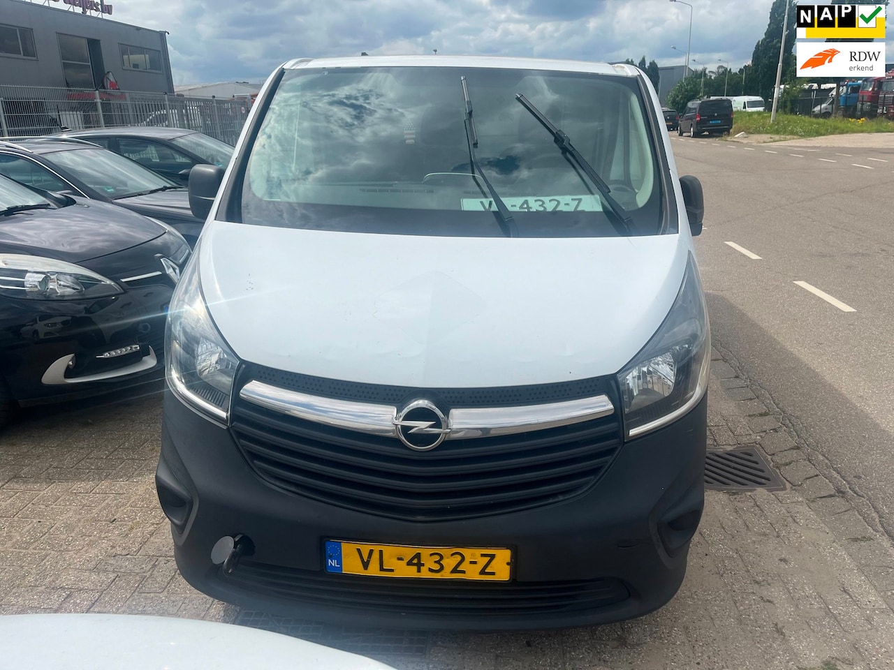 Opel Vivaro - 1.6 CDTI L2H1 Edition EcoFlex 1.6 CDTI L2H1 Edition EcoFlex - AutoWereld.nl
