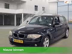 BMW 1-serie - 118i 5D Airco Automaat Leder NW APK Cruiscontrol Velgen