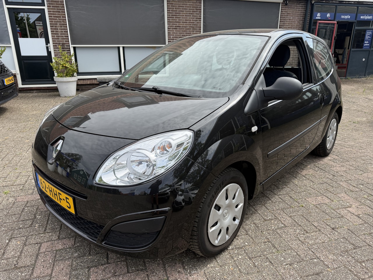 Renault Twingo - 1.2 Authentique 1.2 Authentique - AutoWereld.nl