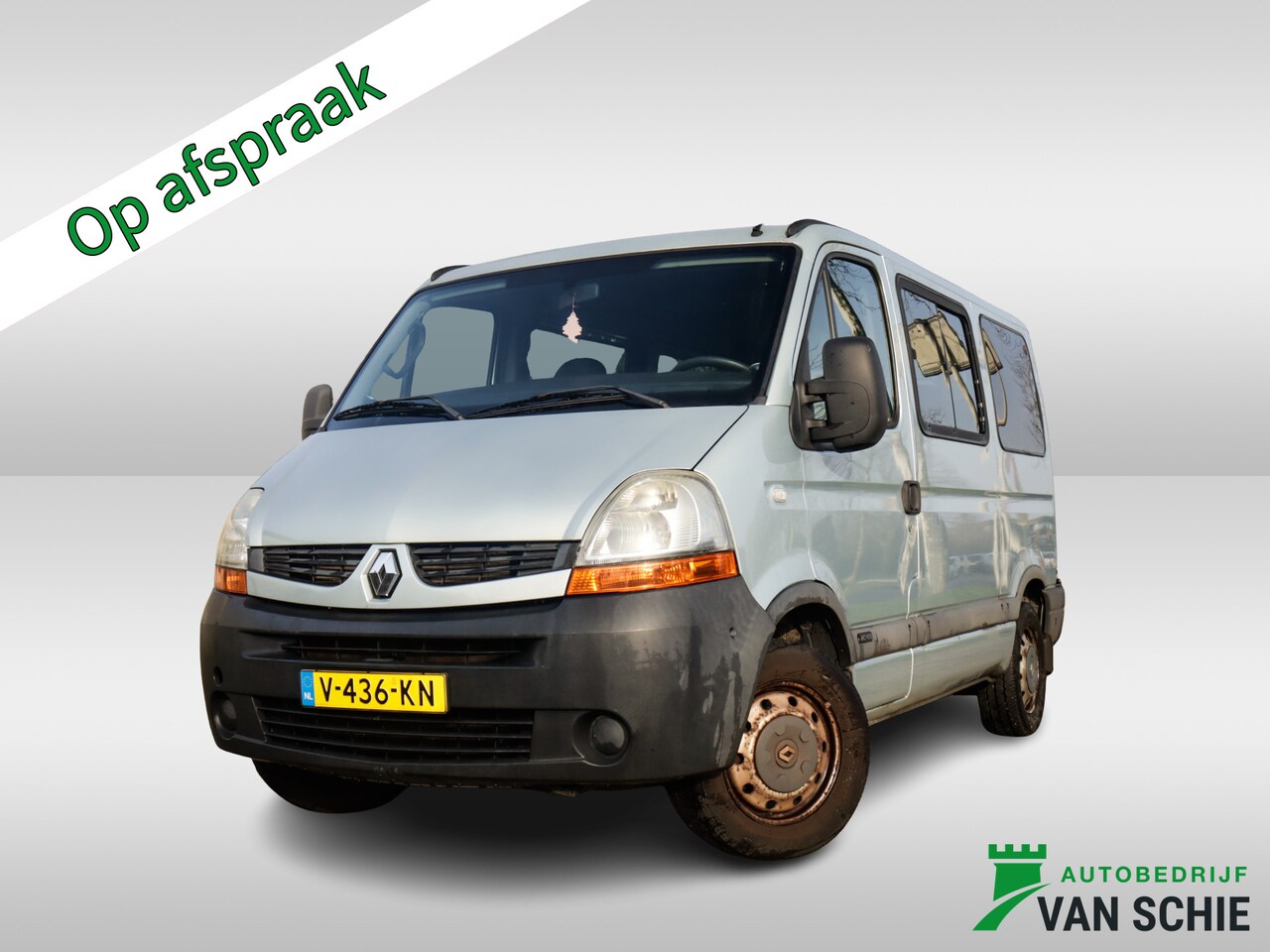Renault Master - T28 2.5 dCi L1H1 AUTOMAAT // Mag de ZE-Zone in // Met Laadklep! // - AutoWereld.nl