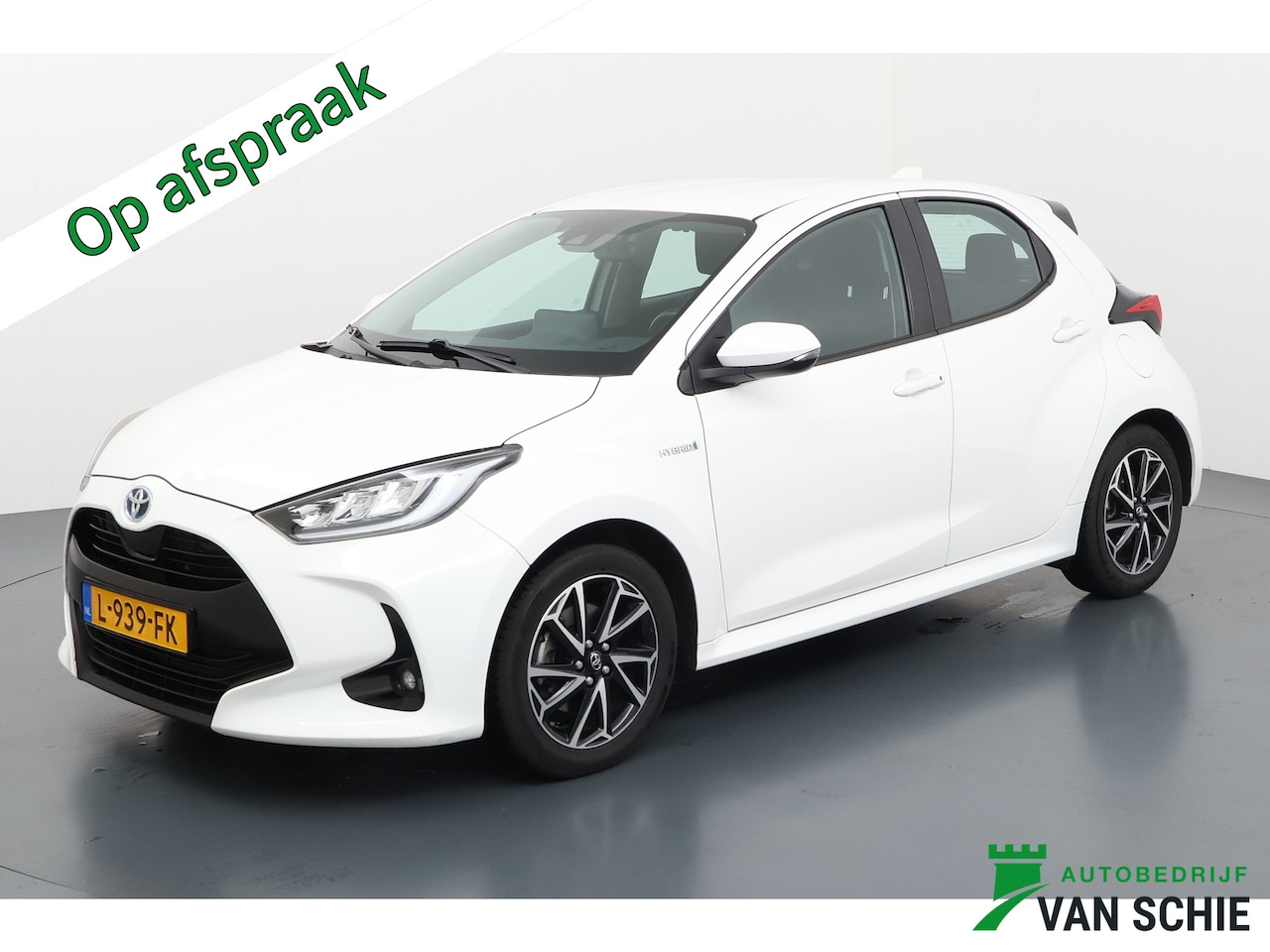 Toyota Yaris - 1.5 Hybrid Dynamic 1e-Eig. & Dealer-Onderh. BOVAG-Garantie. NL-Auto. - AutoWereld.nl