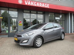 Hyundai i30 - 1.6 GDI i-Drive Cool | Airco | LED Dgrijverlichting | Radio-CD | Incl. Garantie | 2e Eigen