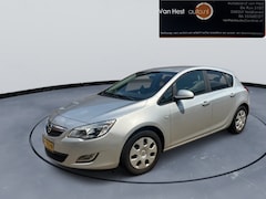 Opel Astra - 1.4 Anniversary Ed. 3 MND GAR | AIRCO | STUURBEKR | PDC