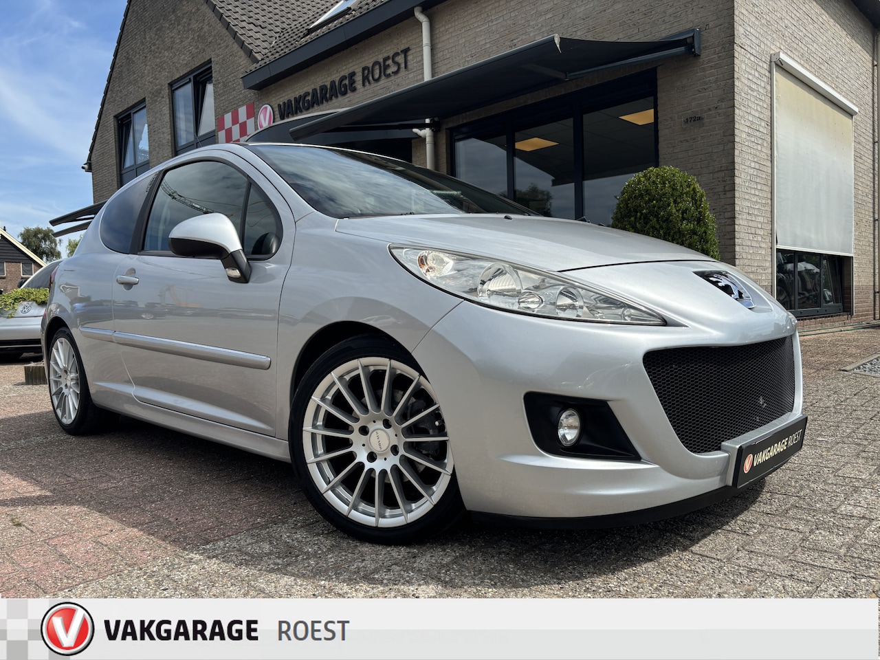 Peugeot 207 - 3DRS 1.4 VTi Urban Move Carplay / Trekhaak / LM-Velgen - AutoWereld.nl