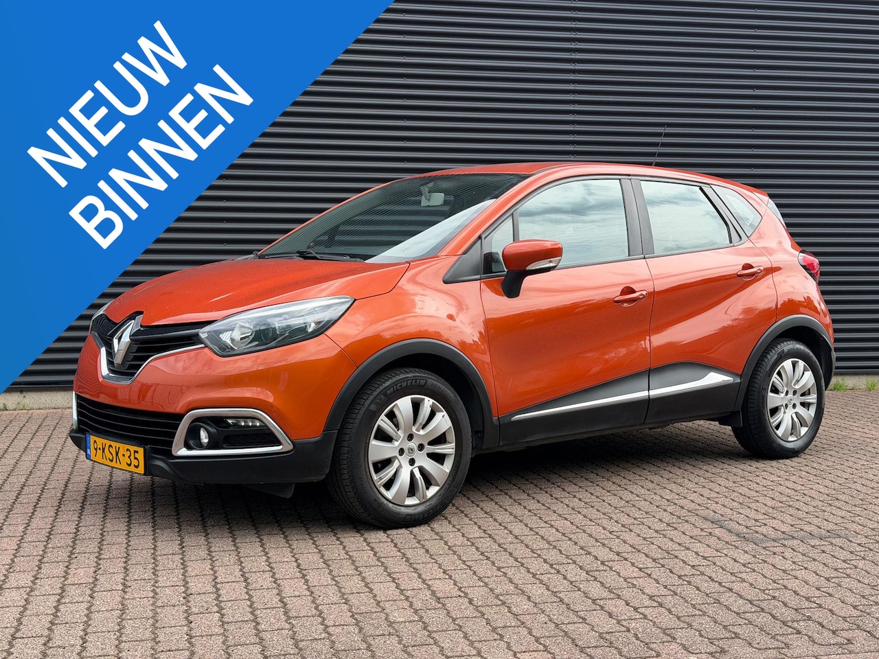 Renault Captur - 0.9 TCe Expression / Trekhaak / Dealer Onderhouden / 1e Eigenaar / Navigatie / Cruise / Ai - AutoWereld.nl