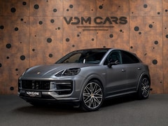 Porsche Cayenne Coupé - 3.0 E-Hybrid | Sportdesign | 18-weg | Bijrijdersdisplay | Keyless | Luchtvering |
