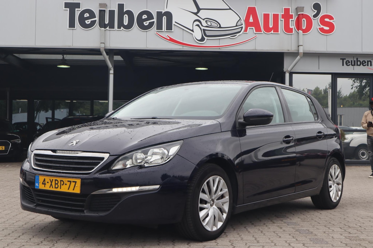 Peugeot 308 - 1.6 BlueHDi Blue Lease | Cruise control | Navigatie | Bluetooth | Onderhouden - AutoWereld.nl