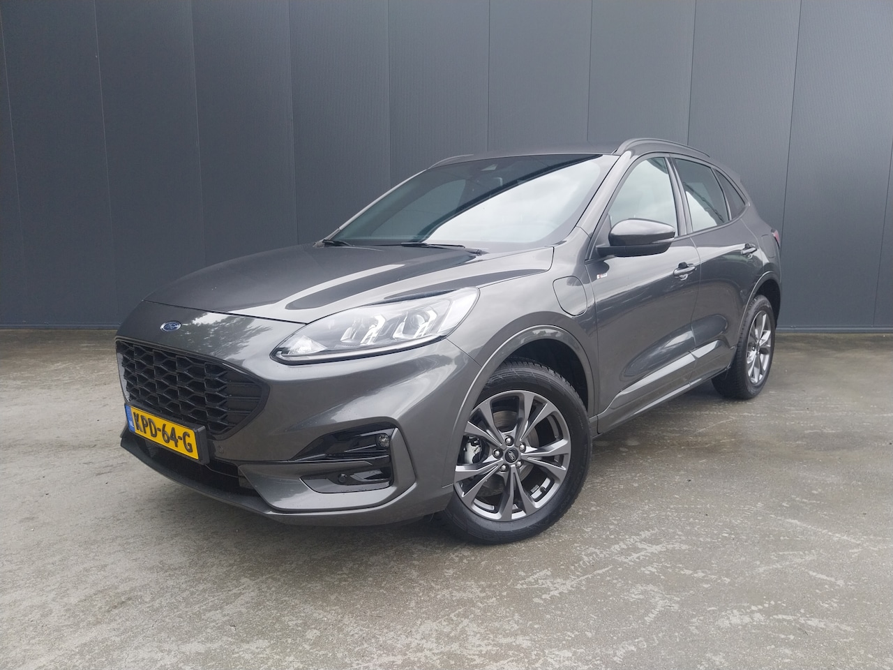 Ford Kuga - 2.5 PHEV ST Line 1e EIGENAAR CAMERA LED NAVI CRUISE ECC - AutoWereld.nl