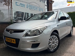 Hyundai i30 CW - 1.4i Blue Active|Airco|Trekhaak|