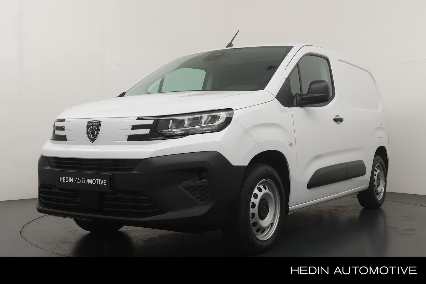 Peugeot Partner - 1.5 BlueHDi 130 EAT8 S&S L1 1.5 BlueHDi 130 EAT8 S&S L1 - AutoWereld.nl