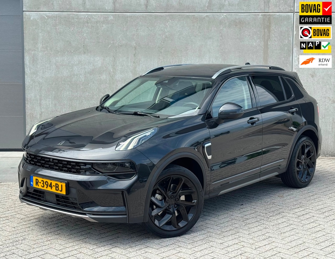 Lynk & Co 01 - 1.5 Plug-In HYBRID AUT 2022 Black Edition NAP - AutoWereld.nl