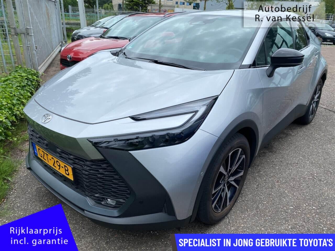 Toyota C-HR - 2.0 Plug-in Hybrid 220 First Edition I 360 Camera I NL-auto - AutoWereld.nl