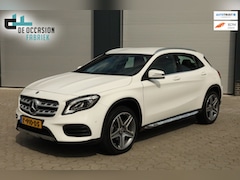 Mercedes-Benz GLA-Klasse - 200 Premium Plus AMG Carplay Stoelverwarming