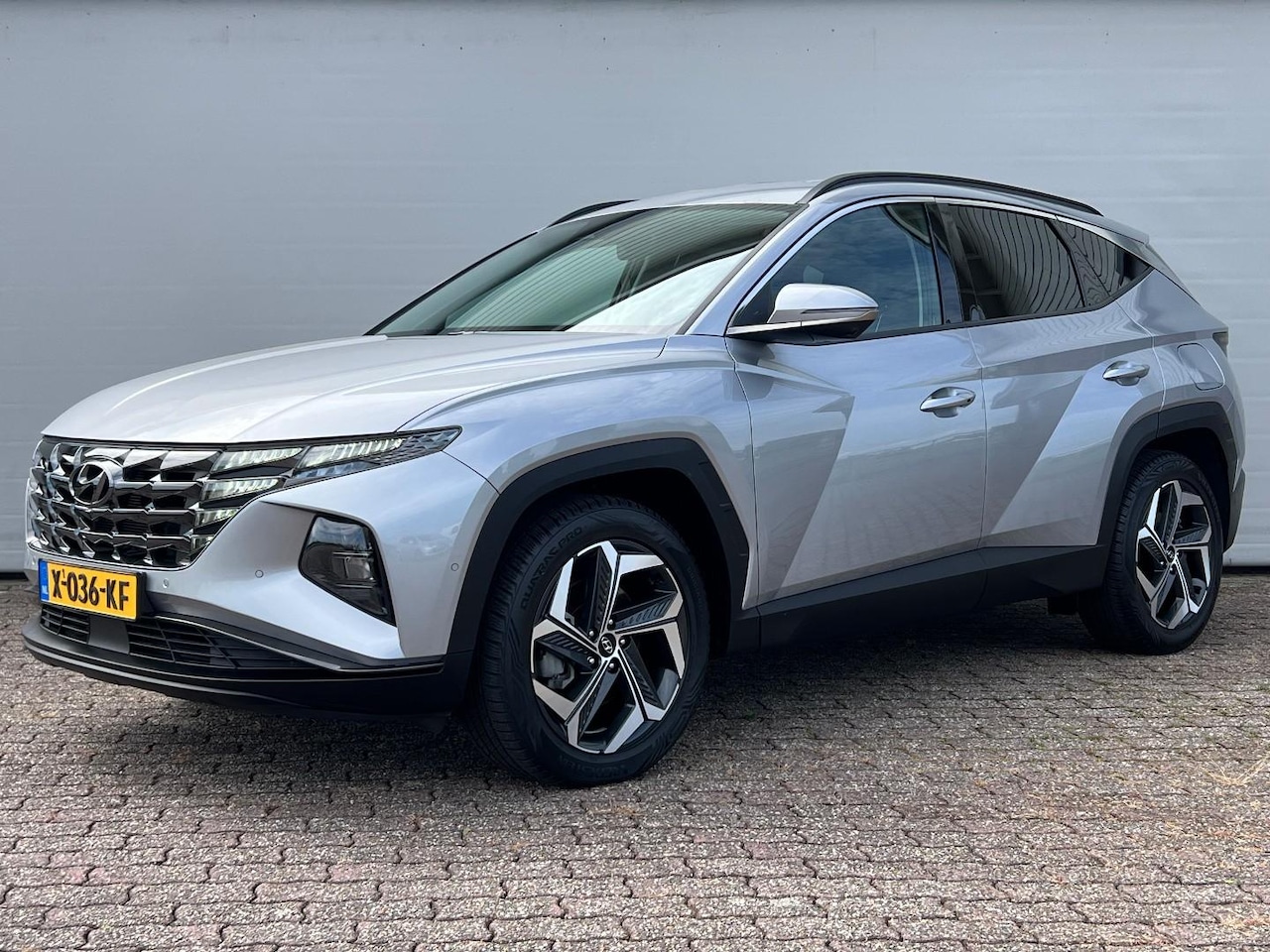 Hyundai Tucson - 1.6 T-GDI | PHEV | Premium | 4WD| NL auto | SOH 100% | Nieuwstaat! - AutoWereld.nl