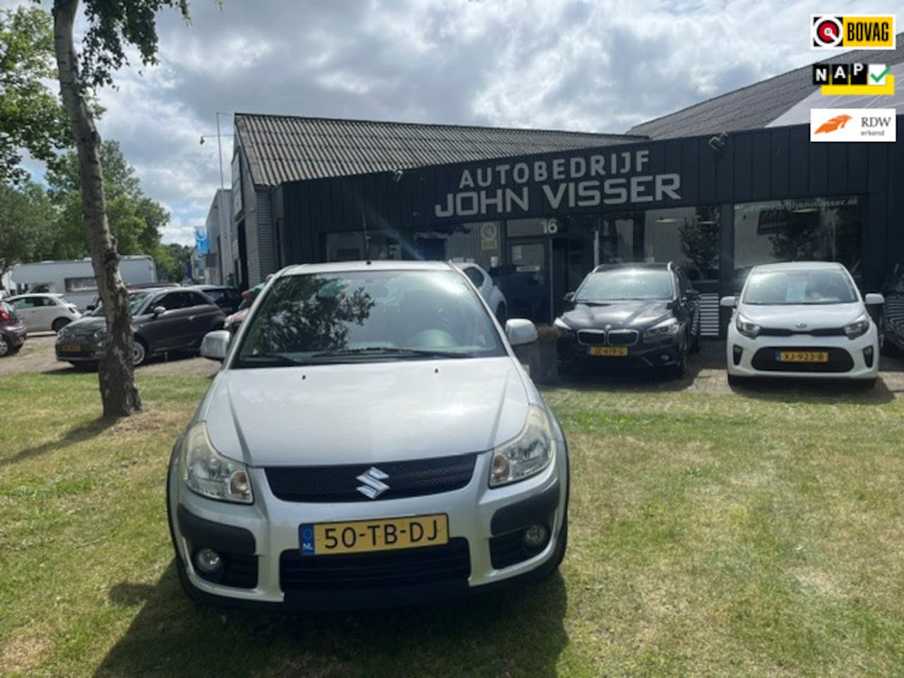 Suzuki SX4 - 1.6 Exclusive * betrouwbaar * praktisch * MPV met trekhaak * airco * 5-deurs - AutoWereld.nl