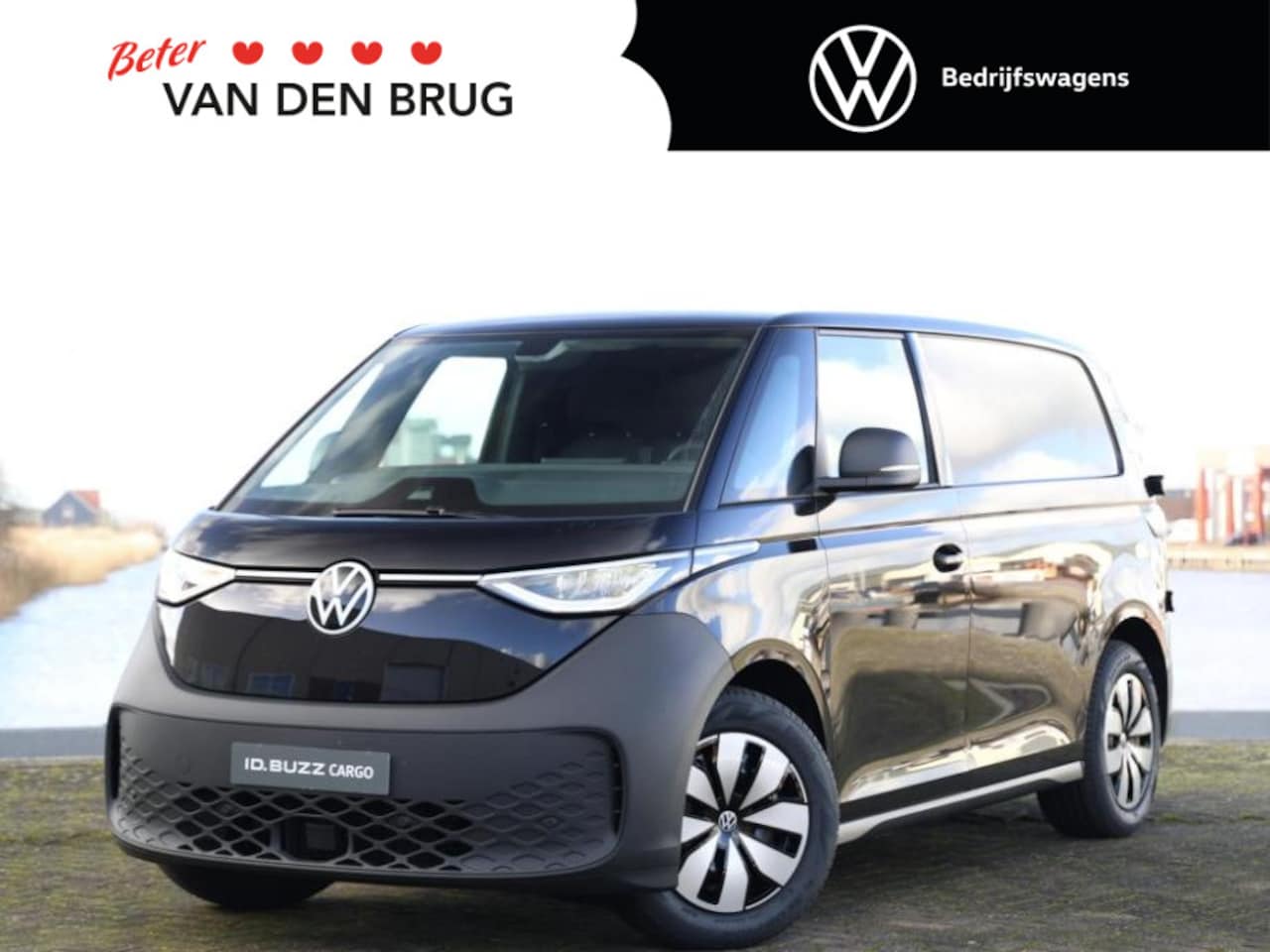 Volkswagen ID. Buzz Cargo - Bedrijfswagens Bulli Limited Edition Elektromotor 210 kW (286 pk) Juli rijden | 360 Camera - AutoWereld.nl