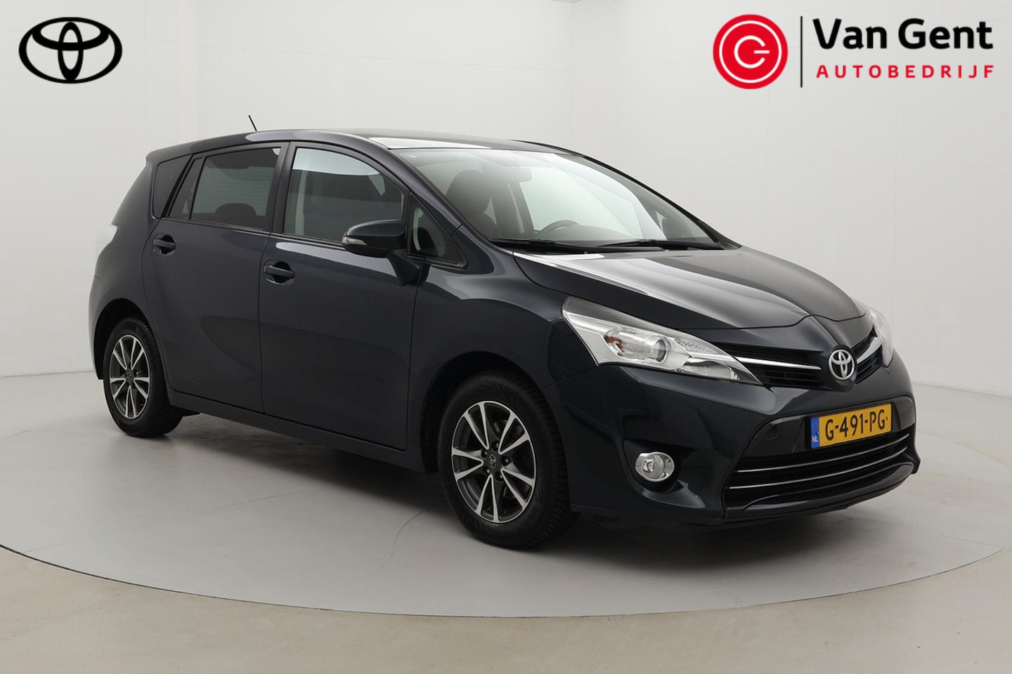 Toyota Verso - 1.8 VVT-i Aspiration | Panoramadak | Trekhaak | Navigatie | Stoelverwarming | Cruise Contr - AutoWereld.nl
