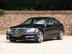 Mercedes-Benz C-klasse - 63 AMG Designo Porcelain Interior "Less than 21.000 kms" "Less than 21.000 kms" - Fully do