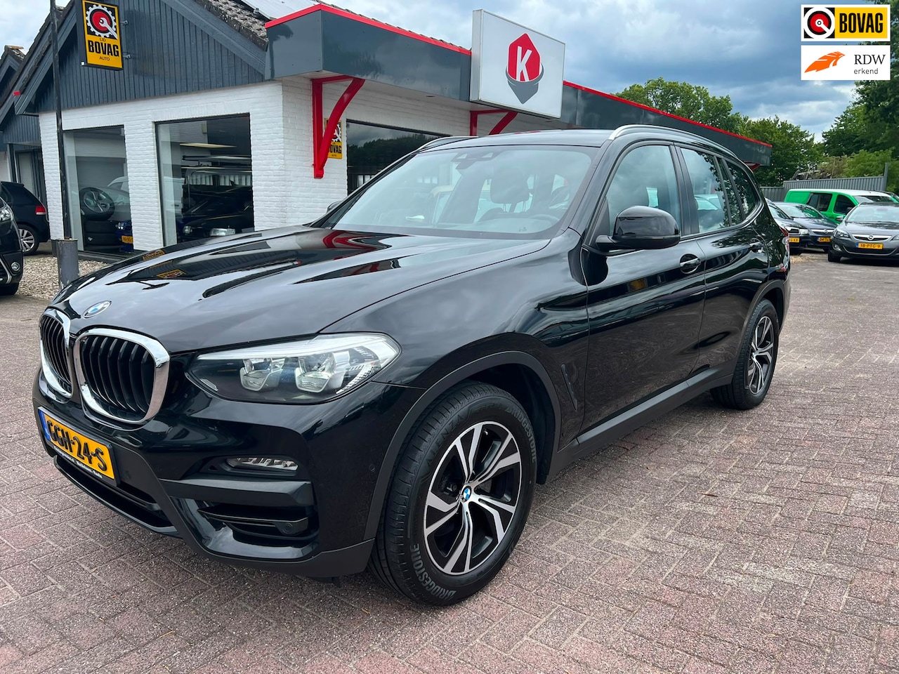 BMW X3 - XDrive20d High Executive CAMERA/PDC/TREKHAAK - AutoWereld.nl