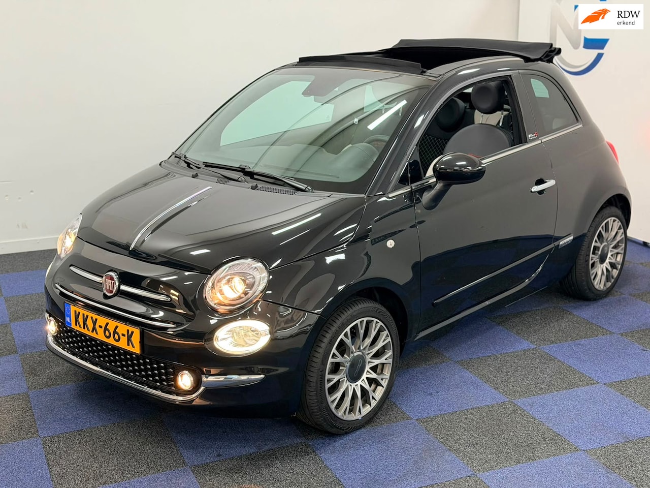 Fiat 500 - 1.2 Star / CABRIO / AUTOMAAT / ZEER NETTE AUTO / NAVI-MULTIEMEDIA - AutoWereld.nl