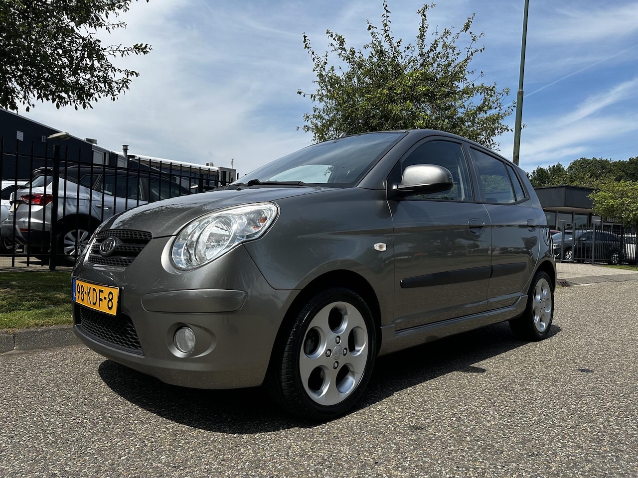 Kia Picanto - 1.0 ColorLine Airco Stuur-bekr LM Mooi - AutoWereld.nl