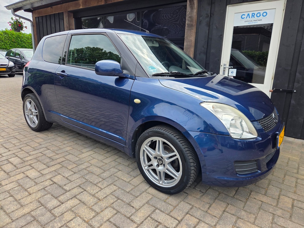 Suzuki Swift - 1.3 Base 1.3 Base *NIEUWE APK* - AutoWereld.nl