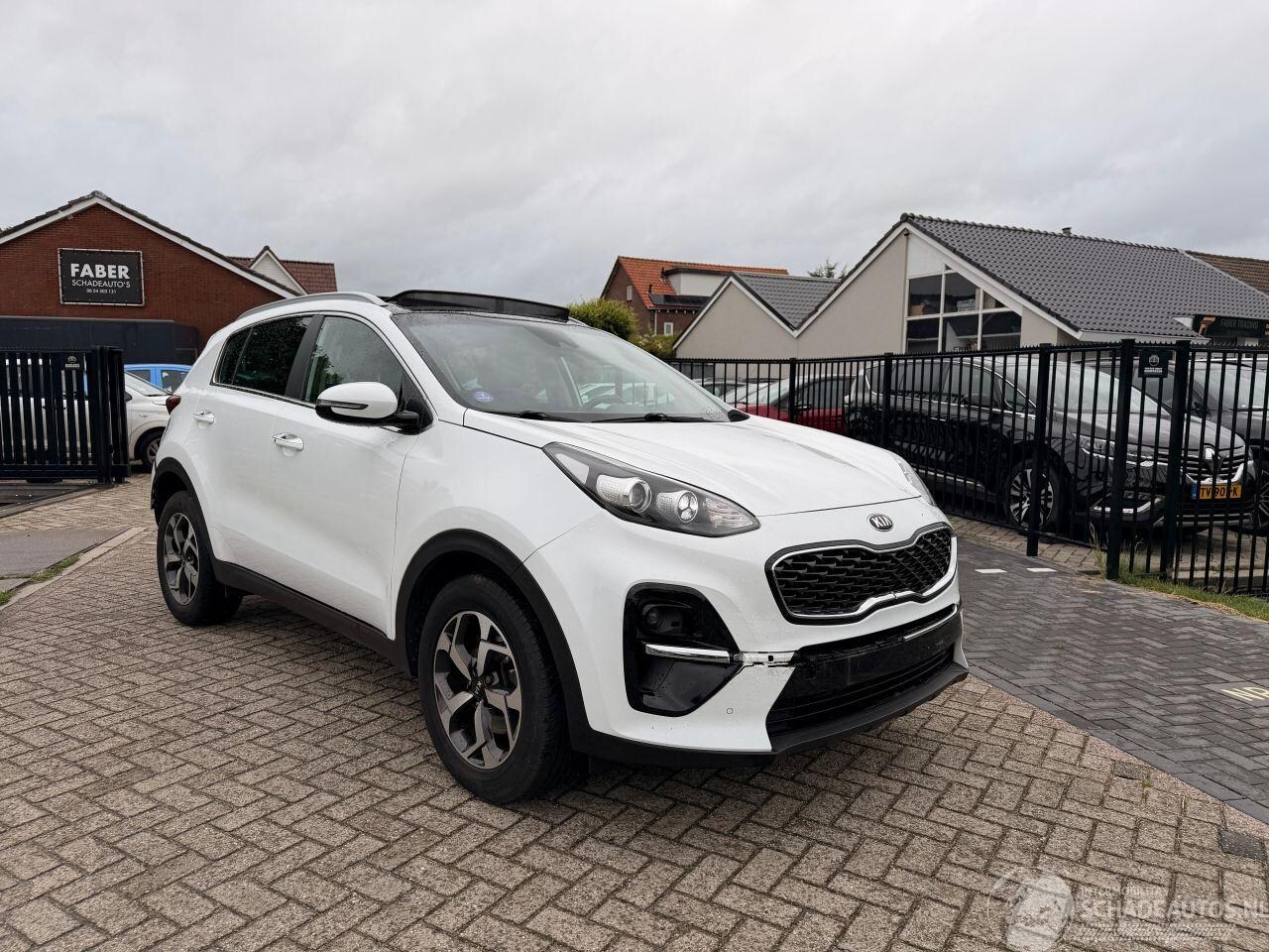 Kia Sportage - 1.6 T-GDI DynamicPlusLine | 63.495 km | eerste eigenaar!! - AutoWereld.nl
