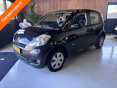 Daihatsu Sirion 2 - 1.3-16V Comfort UNIEK 73862KM AUTOMAAT