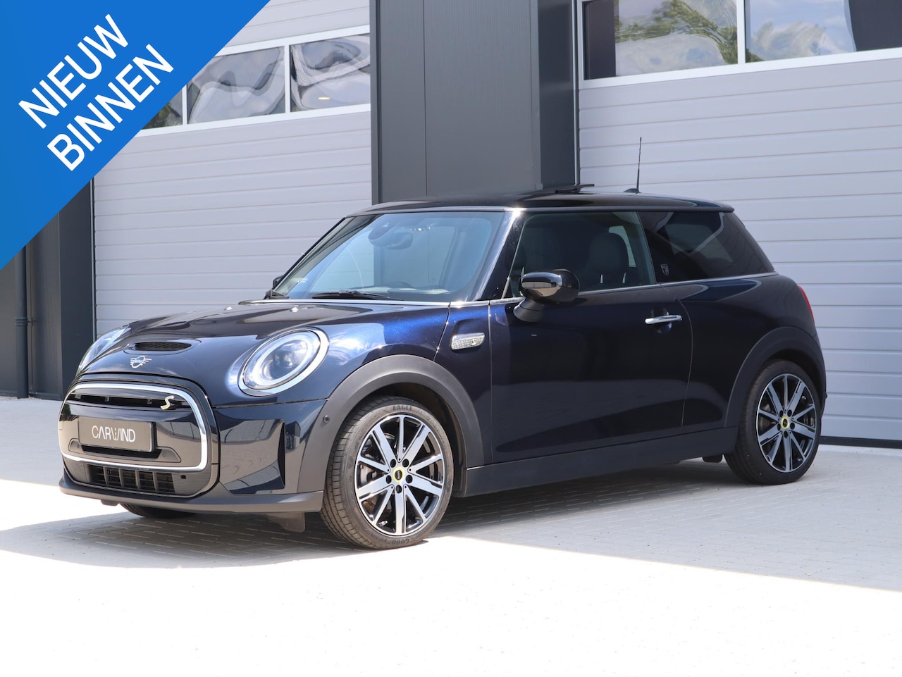 MINI Electric - Yours | Pano | Head Up | Harman Kardon | NIEUW! - AutoWereld.nl