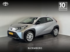 Toyota Aygo X - 1.0 VVT-i MT Play | Apple Carplay | Achteruitrijcamera |