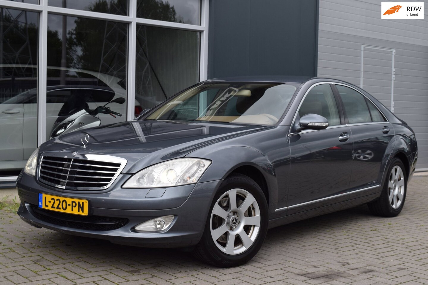 Mercedes-Benz S-klasse - 350 | Adaptive Cruise | Xenon | Leder | APK 7-2027 - AutoWereld.nl