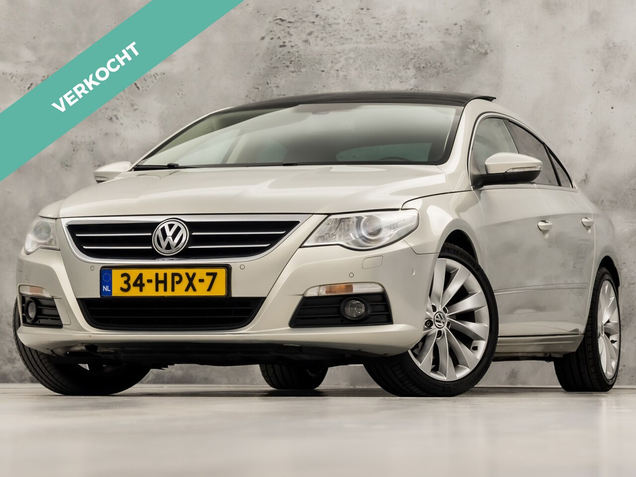 Volkswagen Passat CC - 1.8 TSI Sport 160Pk Automaat (SCHUIFDAK, NAVIGATIE, CLIMATE, CRUISE, GETINT GLAS, SPORTSTO - AutoWereld.nl