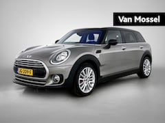 MINI Clubman - 1.5 Cooper Pepper | Parkeersensoren | Navigatie | Lichtmetalen velgen | Climate control