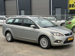 Ford Focus Wagon - 1.8 Airco Navigatie Cruise Apk"5-2027